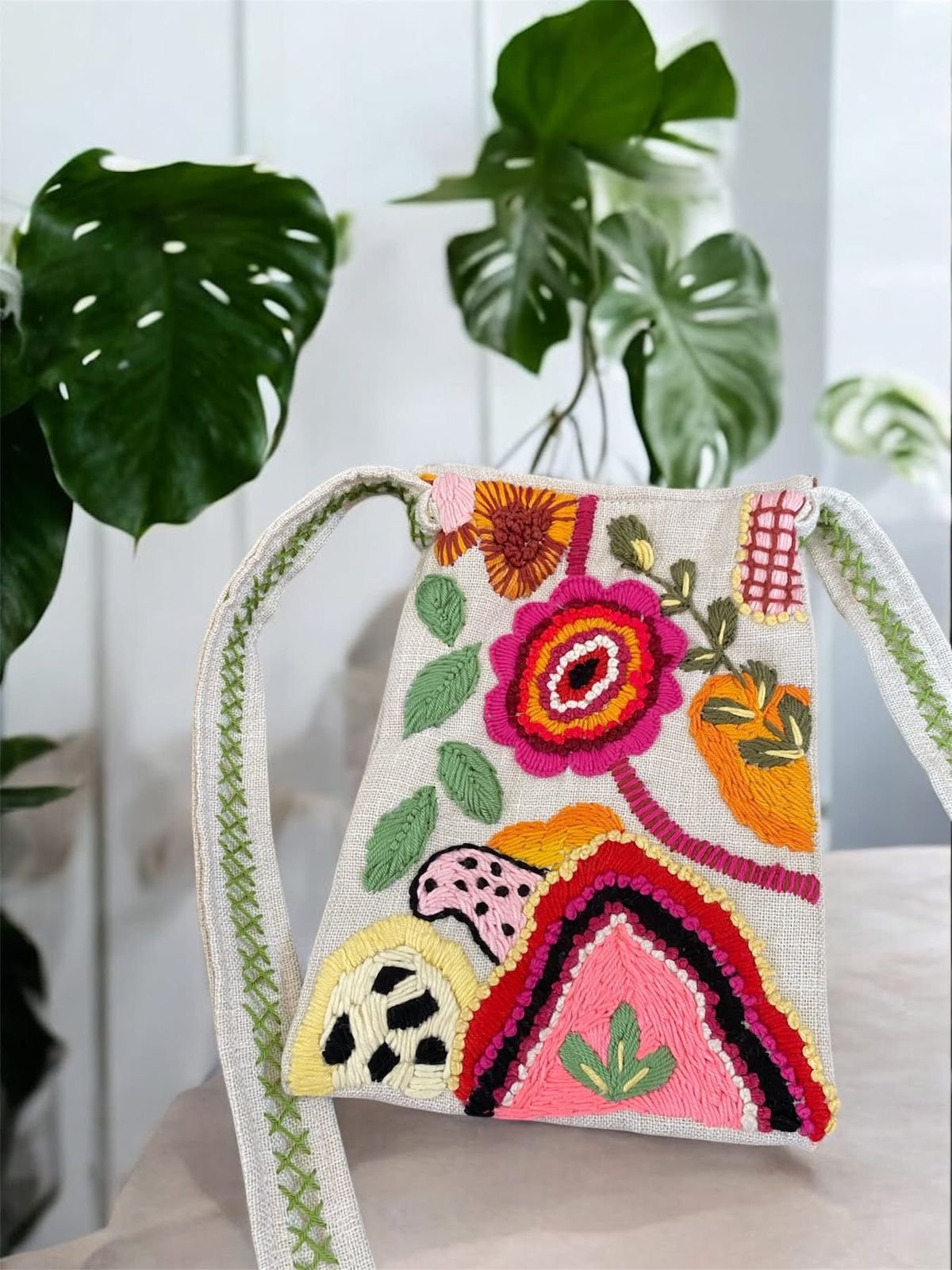 Ward Crafts_Orchid mobile bag