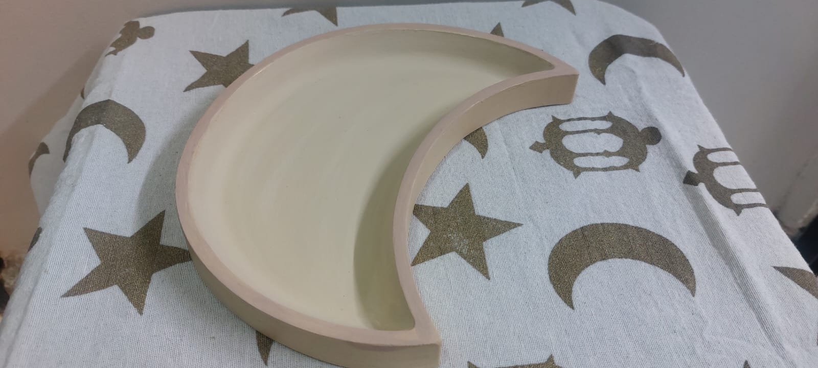 طبق هلال_shahy Crafts