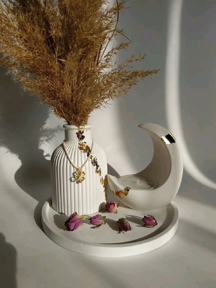 عرض ٣ قطع كونكريت shahy.crafts